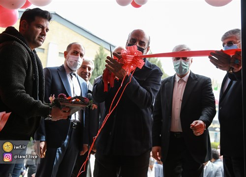 کلیپی از مراسم افتتاح مجتمع فرهنگی رفاهی شهید کشتی گیر سجاد عفتی (فیلم)